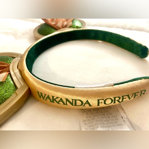 Disney Parks Black Panther Wakanda Forever 2022 Mickey Mouse Ear Headband NWT - Picture 5 of 5